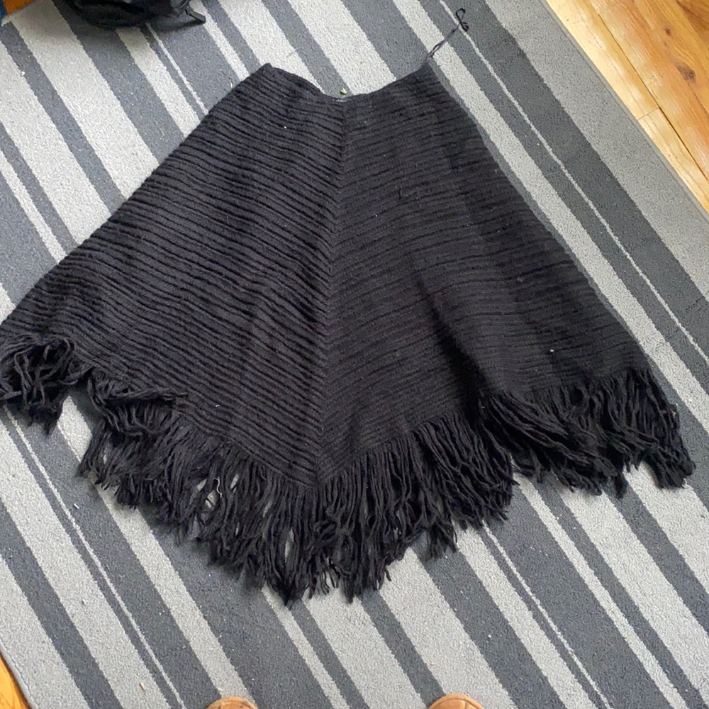 *USED/ Like new* black Womens pancho (one size)